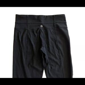 Lululemon Yoga Pants Black Stretch Women size 26